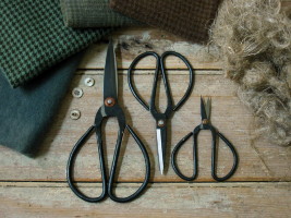 Old Fashioned Scissors-scissors, sewing